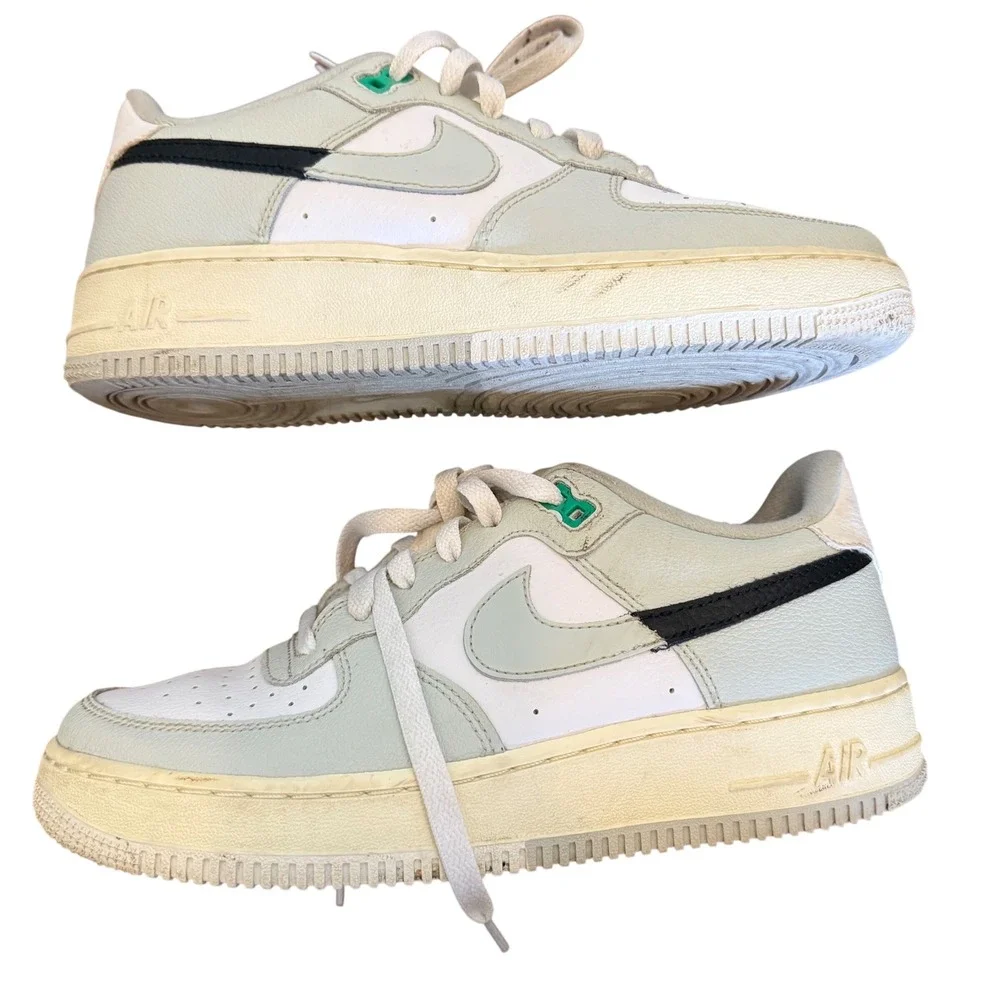 Nike Air Force 1 07 LV8 Split Light Silver Size Youth 7/ Men 7/ Women‎ 8.5